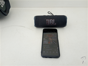 Speaker Potencia Watts 2 Marca Jbl Sin Control Modelo Flip 6 Usado En Buen Estado Sin Caja Acc BtColgante